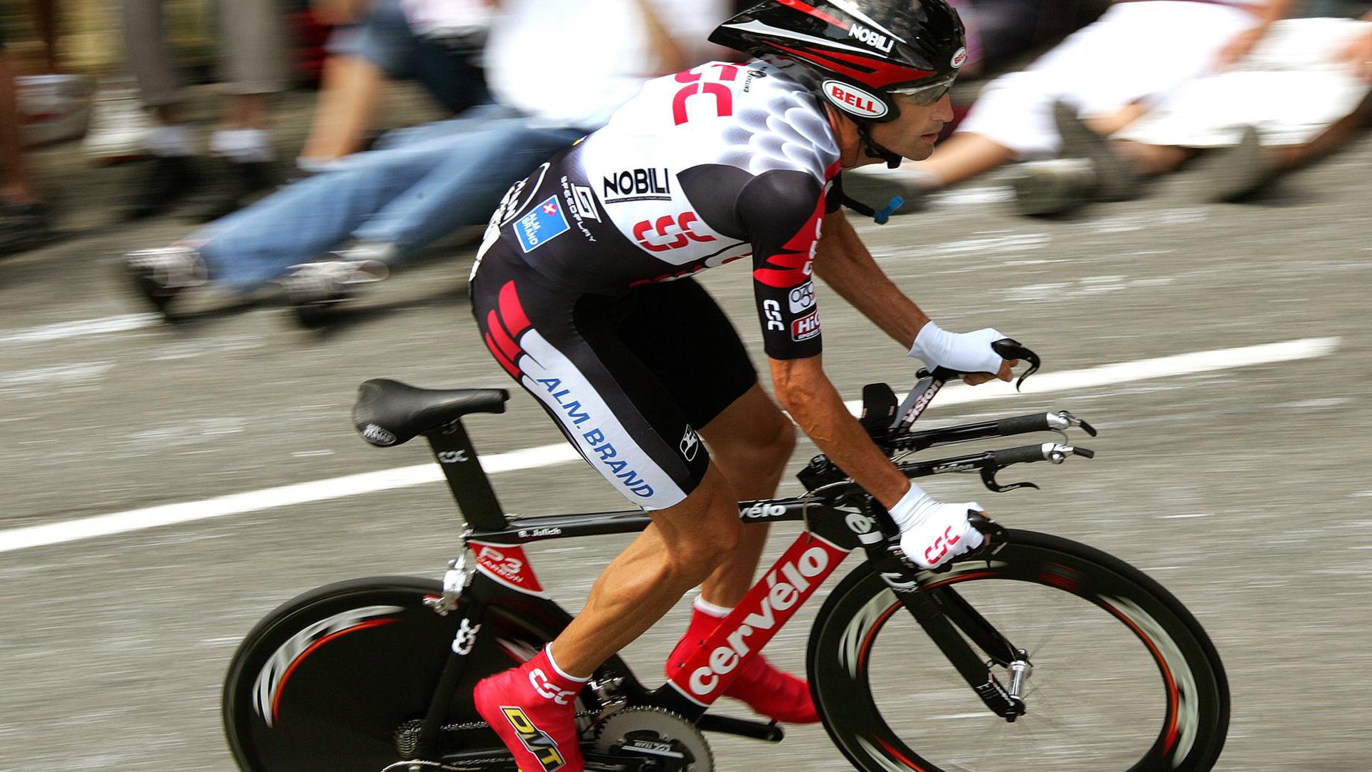 “尼古拉斯·桑特基的全能表现,成就阿根廷美洲狮队的进攻深度”